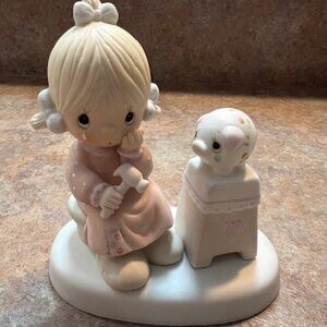 1980 "Love Cannot Break a True Friendship" Precious Moment